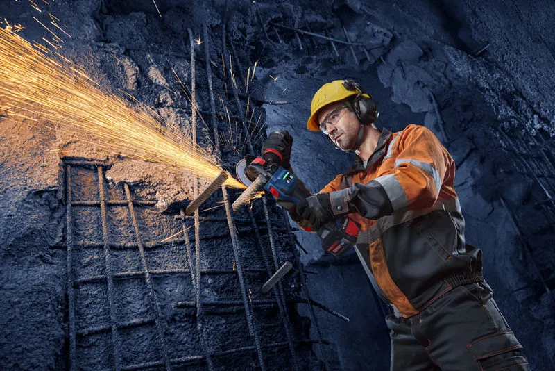 BOSCH EXPERT EXWX18V-15S Akumulátorová úhlová bruska s X-LOCK